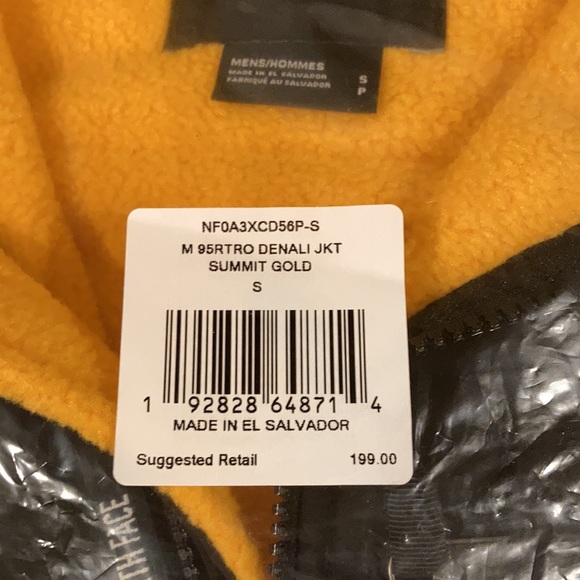 NWT The North Face Retro 95 Denali Summit Gold - Picture 9 of 9